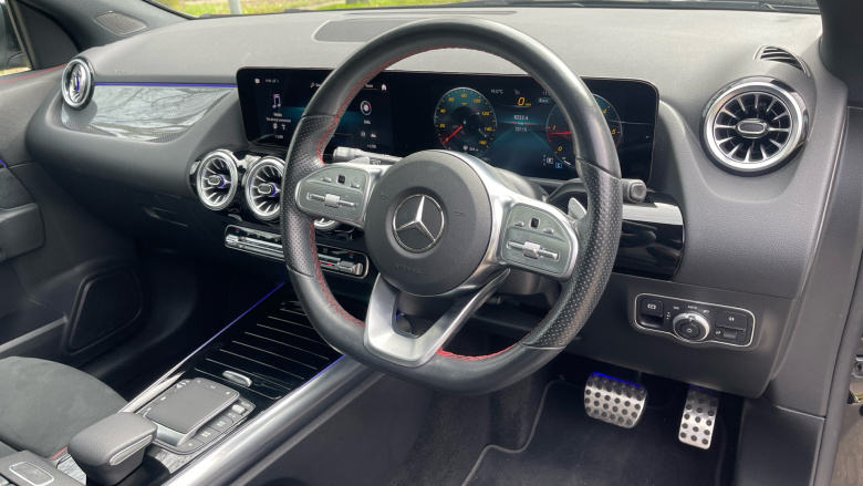 Mercedes-Benz GLA 220d 4Matic AMG Line Premium Plus 5dr Auto Diesel Hatchback